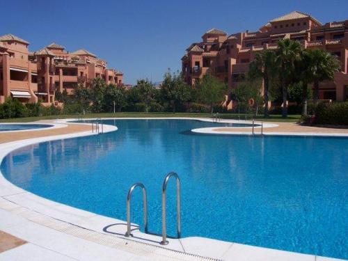 PISO EN MOTRL ZONA PLAYA GRANADA SE VENDE PISO EN