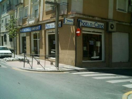 Local comercial en alquiler en Maracena (Granada) de 150 m2