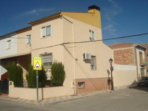 Casa en venta en Santa Fe - Pedro Ruiz (Granada).Adosada