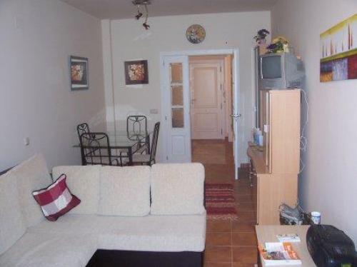 Piso en Motril. Zona Playa Granada.Estupendo piso total mente amueblado