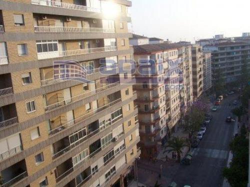 Piso en Motril zona centro.Gran piso centrico en Motil vistas