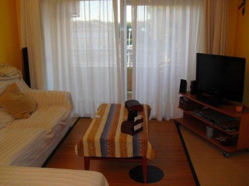 Piso en Calvia ubicado en Son Ferrer. Consta de 3