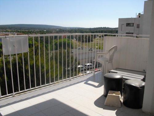 Piso en Calvia ubicado en Magaluf. Consta de 3 dormitorios