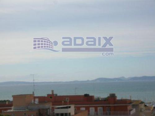 Estudio en LLucmajor ubicado en El Arenal . Semi-reformado con