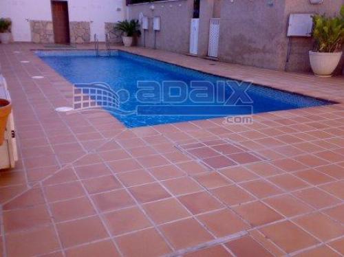 Chalet adosado en comunidad 20 vecinos en zona muy tranquila