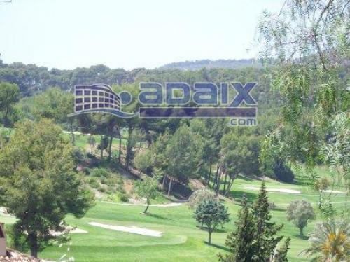 Piso en Calvia ubicado en Bendinat. Consta de 2 dormitorios