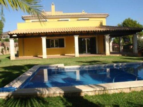 Chalet en Calvia de obra nueva en zona de Nova