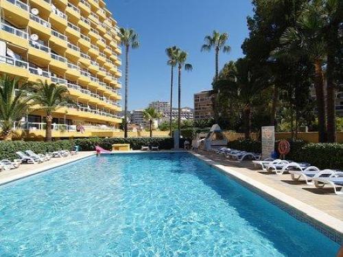 Estudio en Calvia ubicado en Palma Nova. SalOn comedor cocina