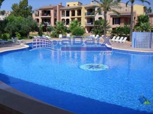 Apartamento en Calvia ubicado en Nova Santa Ponsa. urbanizacion de