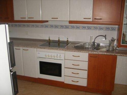 Magnifico Piso Centrico. Soleria de Gres Porcelanico. Puertas Interiores Nue