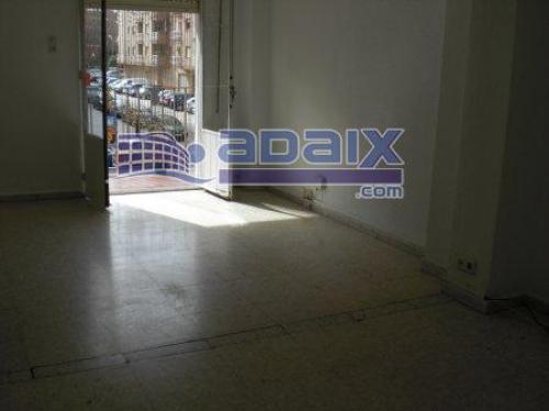 SE VENDE PISO DE 87 m2 CON TRES DORMITORIOS SALON