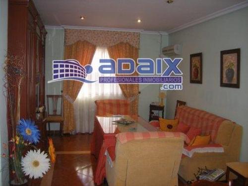 BONITA CASA DE 440 M2 CON 6 AñOS DE ANTIGÜEDAD.