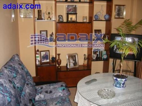 Magnifica Casa Unifamiliar. Soleria de marmol. Doble acristalamiento. Calefa