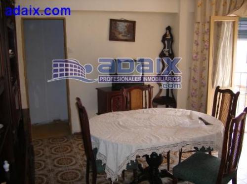 Piso 2 sin ascensor. Zona I.B Huarte. Necesita reforma