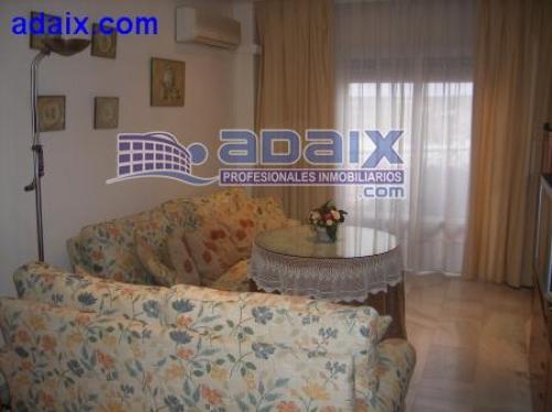 Magnifico Piso en urbanizacion privada con piscina y pista de