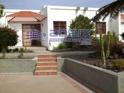 Excelente complejo totalmente reformado a nuevo en todas las zonas