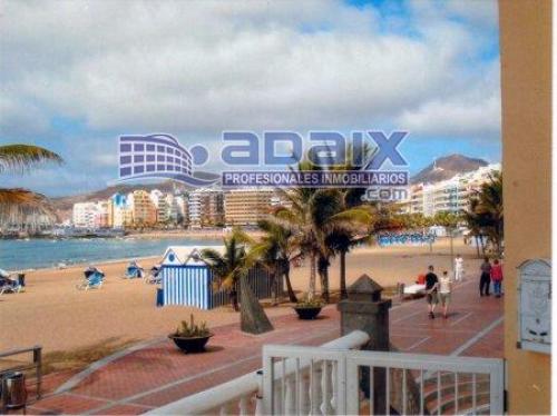 Local comercial en primera linea de Playa de Las Canteras