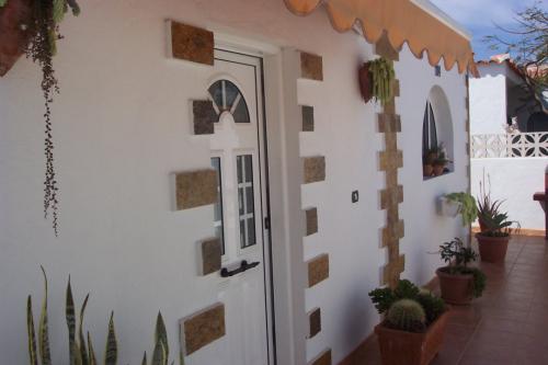 Excelente bungalow independiente en parcela de 170 metros. Totalmente reformado