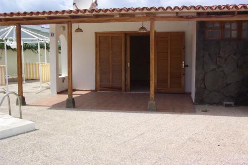 Excelente bungalow independiente en zona muy tranquila. Parcela de 300