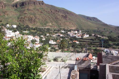 Casa rustica a reformar. En parcela de aproximadamente 200m. esta