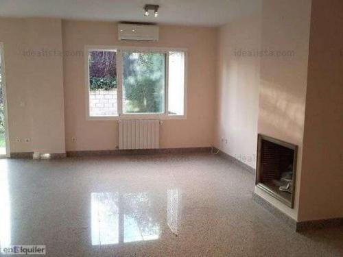 Alquiler en Madrid ubicado en Aravaca Chalet pareado de 3