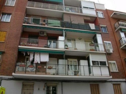 Piso en Madrid ubicado en Carabanchel Bajo con financiaciOn del