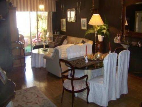 Piso en venta.Maravilloso piso.Muy luminoso.Estupendo salon de 30 m2.Armarios empotrados.P