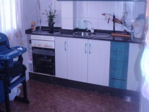 PISO UNICO EN BARRIO DE PERALEstupendo primer y unico piso