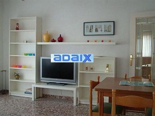 Magnifico cuarto piso con ascensor de 120m2 en Zona Corte