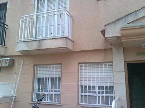 DUPLEX EN ZONA NUEVA DE JOSE M LAPUERTA Se vende duplex