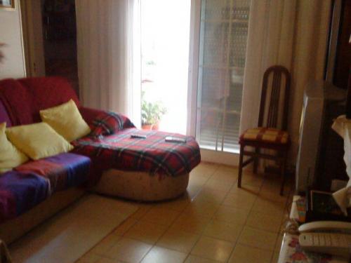 PISO EN AVENIDA REINA VICTORIAPiso en venta en Avenida Reina