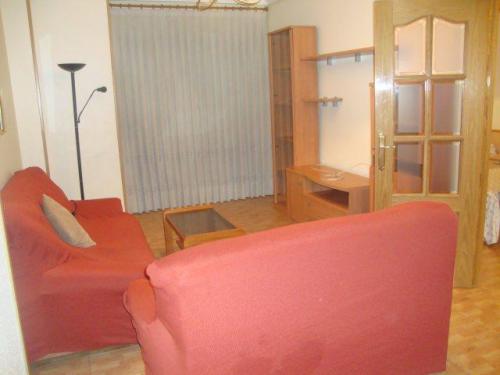 Alquiler de piso en Alcantarilla junto al Jardin de Campoamor.Se