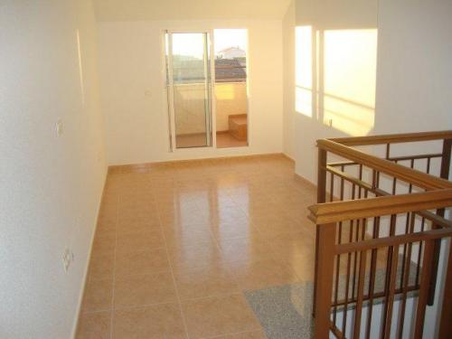 Piso tipo duplex en venta en la Alberca.Se vende piso