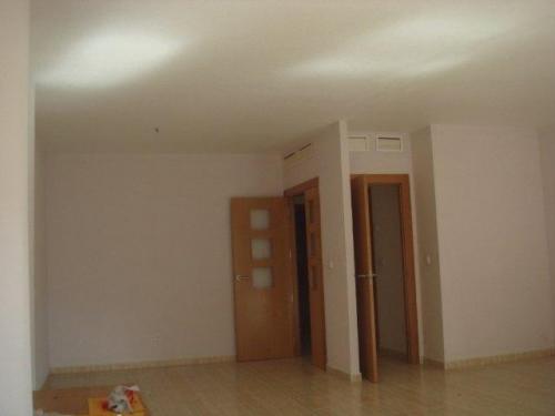 Vivienda procedente de Banco o Caja.Piso en venta en La