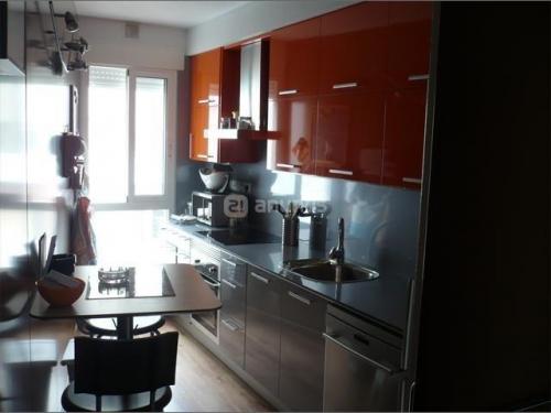 Piso en venta en La Alberca. Se vende piso casi