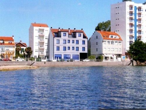 Piso en venta en Vilanova de Arousa zona Las Sinas.Se