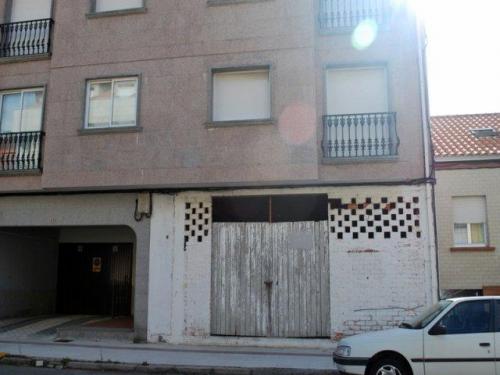 Local en venta en La Illa De Arousa.Fantastico bajo comercial