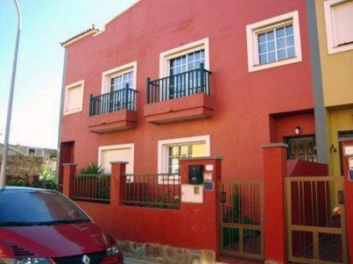 Precioso adosado ! A ESTRENAR ! en la zona de