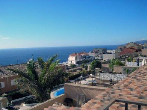 Precioso chalet adosado en Costanera en el Rosario en perfectisimo