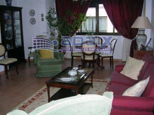 Precioso duplex en Santa Ursula (Tacoronte). Consta de 3 dormitorios