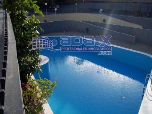 Precioso adosado en Caletillas (Candelaria). Consta de 3 dormitorios con