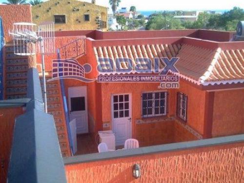 Magnifico Chalet en La Mareta (Granadilla) muy amplio y compartido