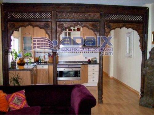 Magnifico atico en el mismo centro de Santa Cruz rodeado