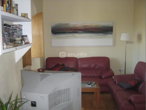 Se alquila piso en el barrio de NerviOn en Sevilla.Se