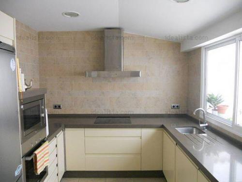 Se vende estupendo piso de diseño en el barrio de