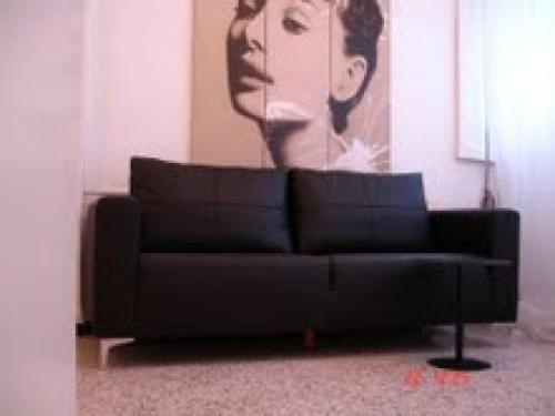 Se alquila estupendo apartamento en el barrio de Los Remedios