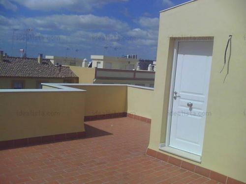 Se alquila estupenda casa en el barrio hacienda san antonio-padre