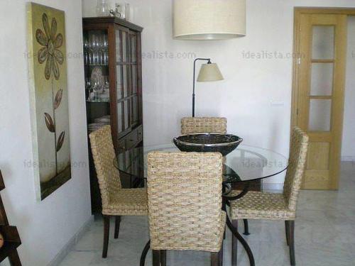 Se vende estupendo piso en la zona de NerviOn en