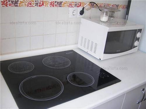 Se alquila piso en la zona de Triana en Sevilla.Se