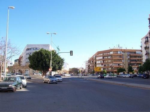 Se alquila piso en el barrio de NerviOn en Sevilla.En